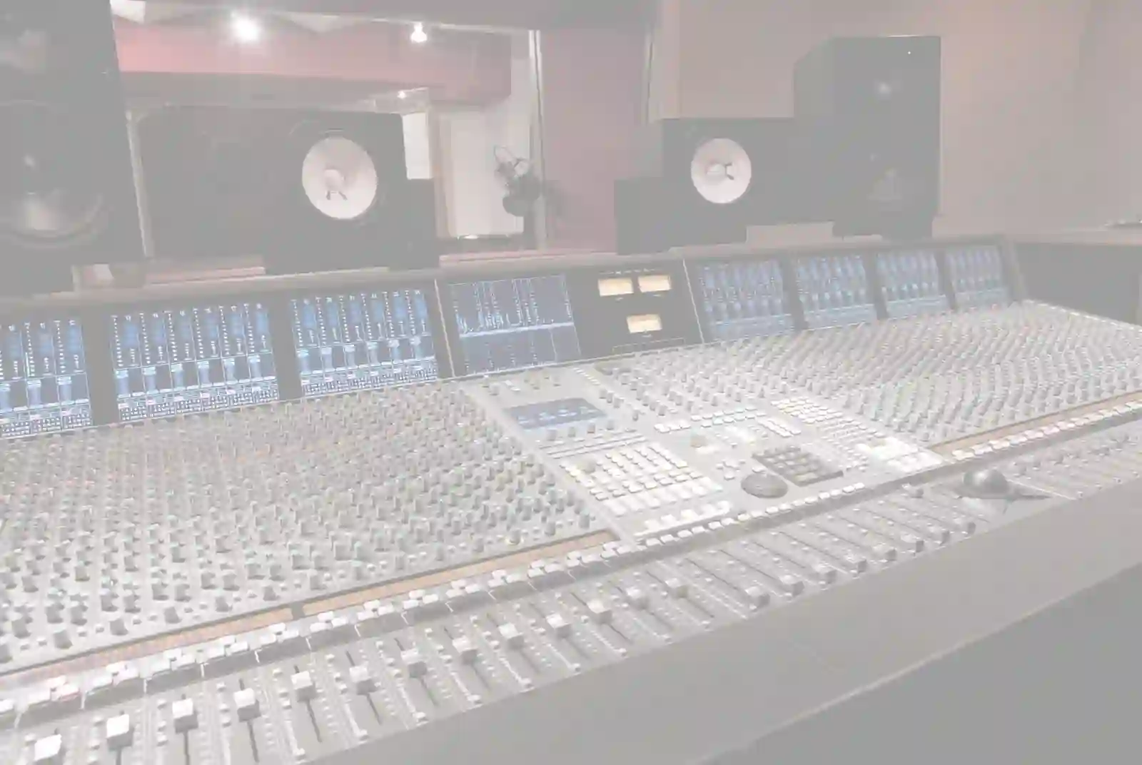 Mixing console